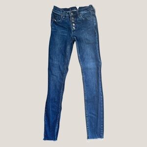 Free People Reagan Raw Hem Skinny Jeans- size 24